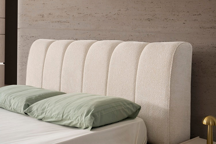 Bed Zenara